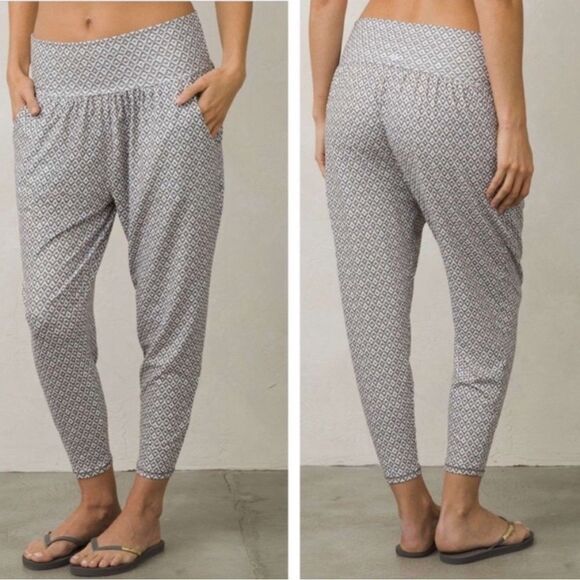 PrAna Ryley harem crop pants loungewear gray stripes size XL - Picture 2 of 13